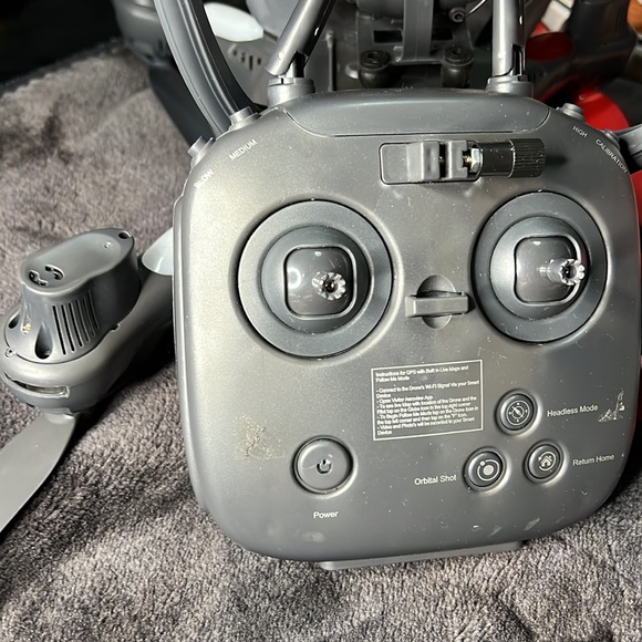 Drone with camera - Picture 4 of 4